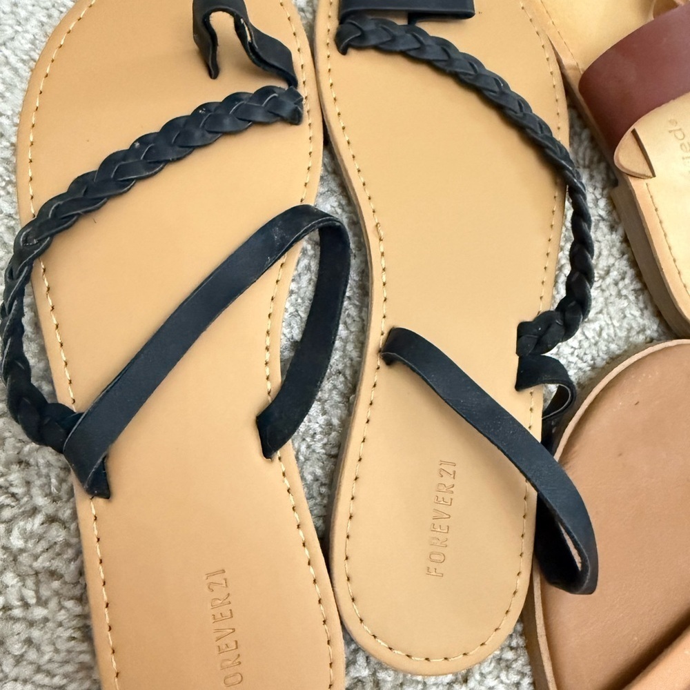 3 pair of Sandals - Picture 2 of 7
